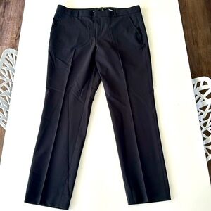 Banana Republic - Ryan Fit - Slim - Dress Pant - Black - Size 12
